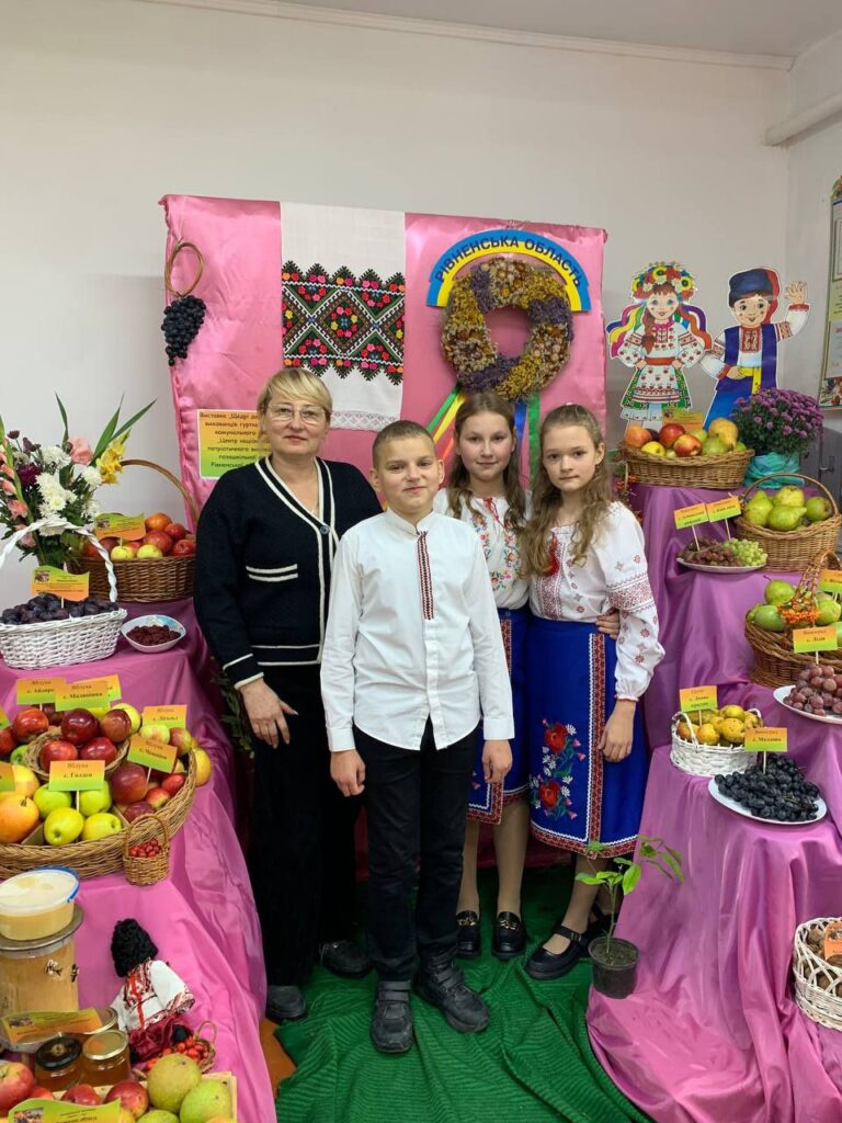 Рівненщина на Всеукраїнському фестивалі «Україна-сад»