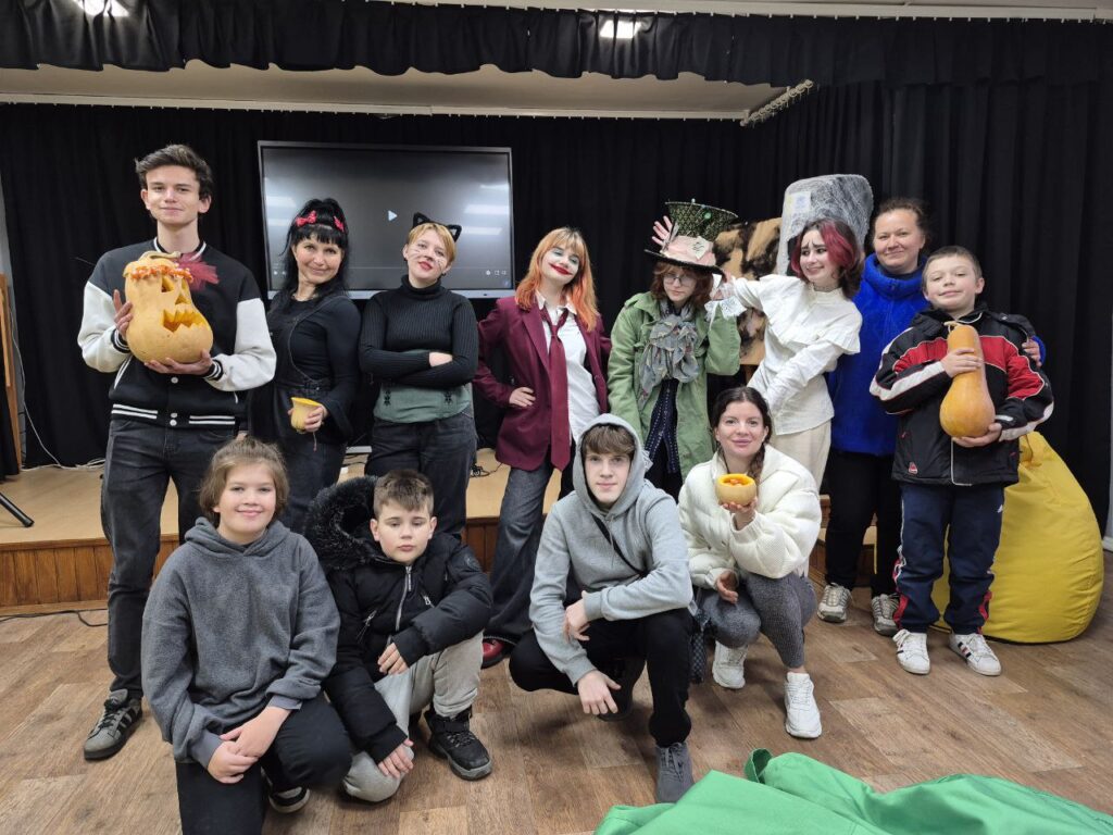 Костюмована вечірка у Велесову ніч!